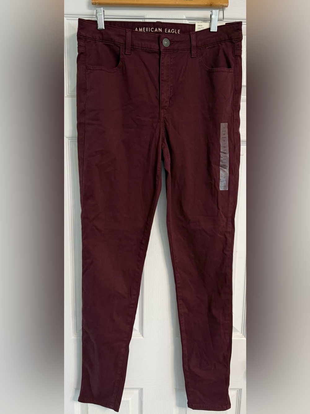 NEW! American Eagle Burgundy Woman’s Pant
